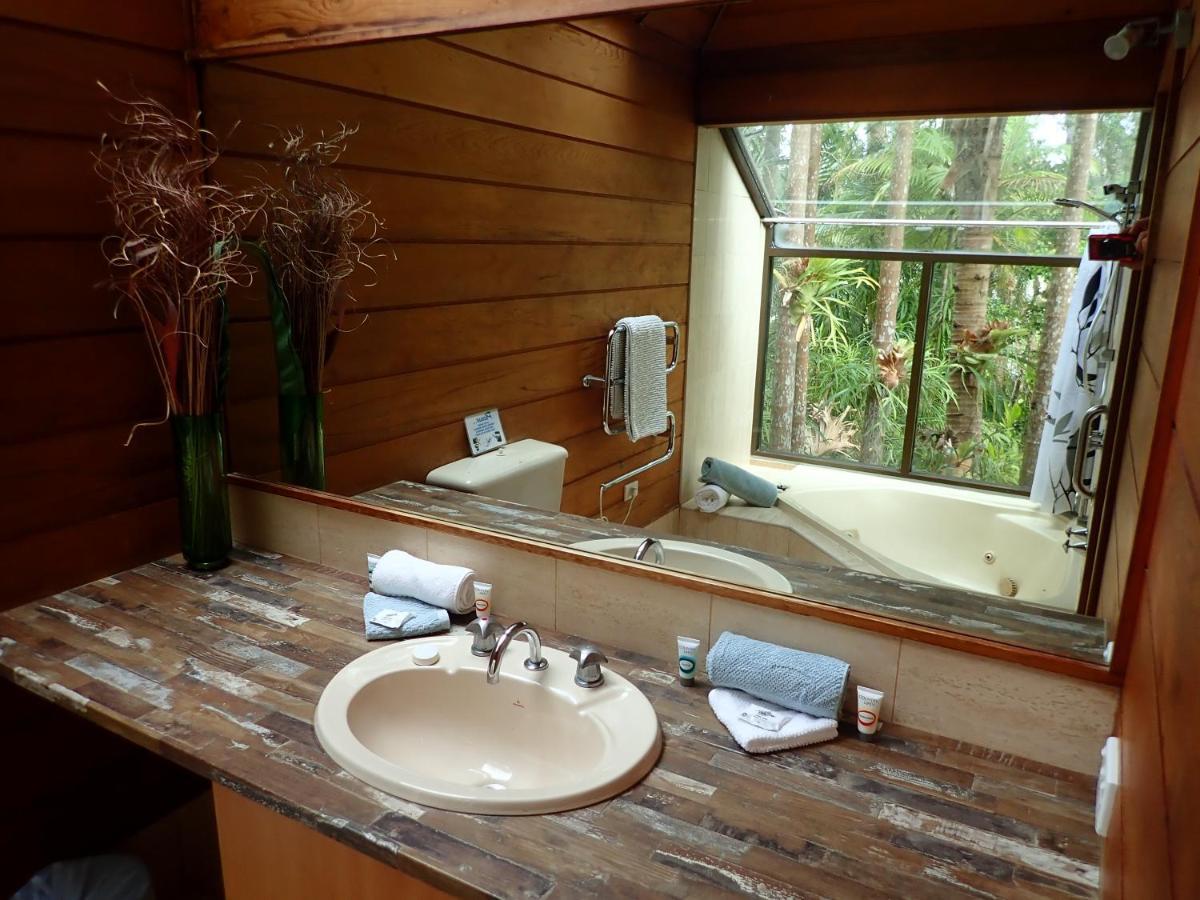 Lake Russell Retreat Emerald Beach Esterno foto