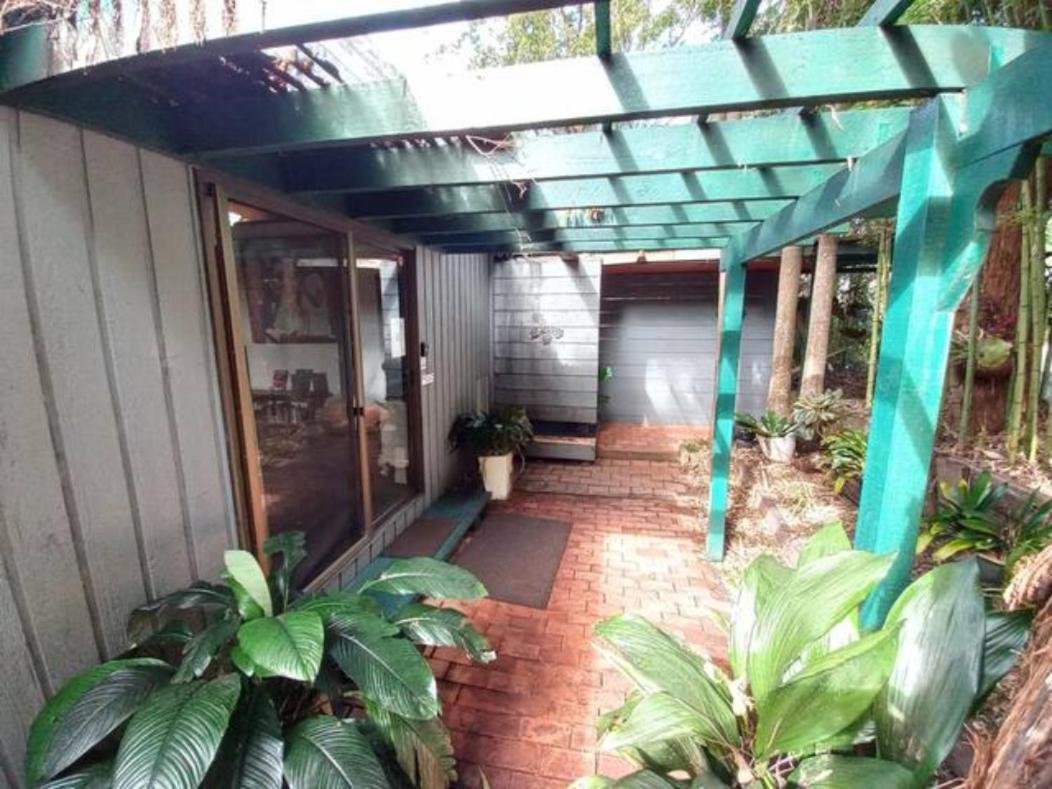 Lake Russell Retreat Emerald Beach Esterno foto