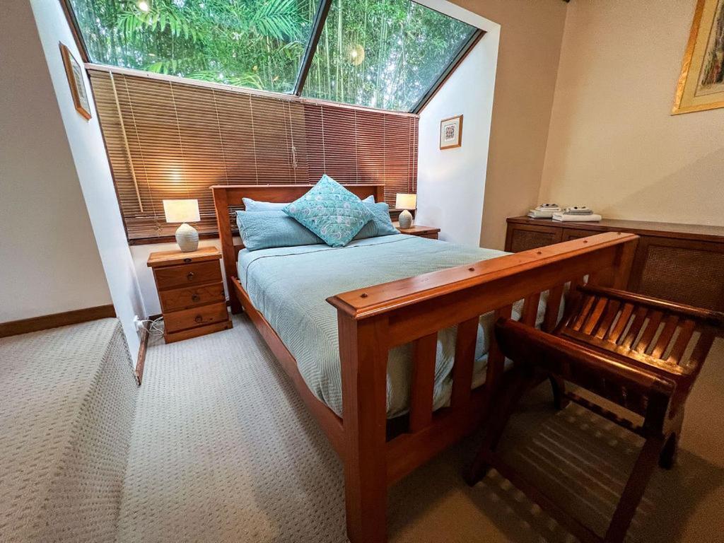 Lake Russell Retreat Emerald Beach Esterno foto
