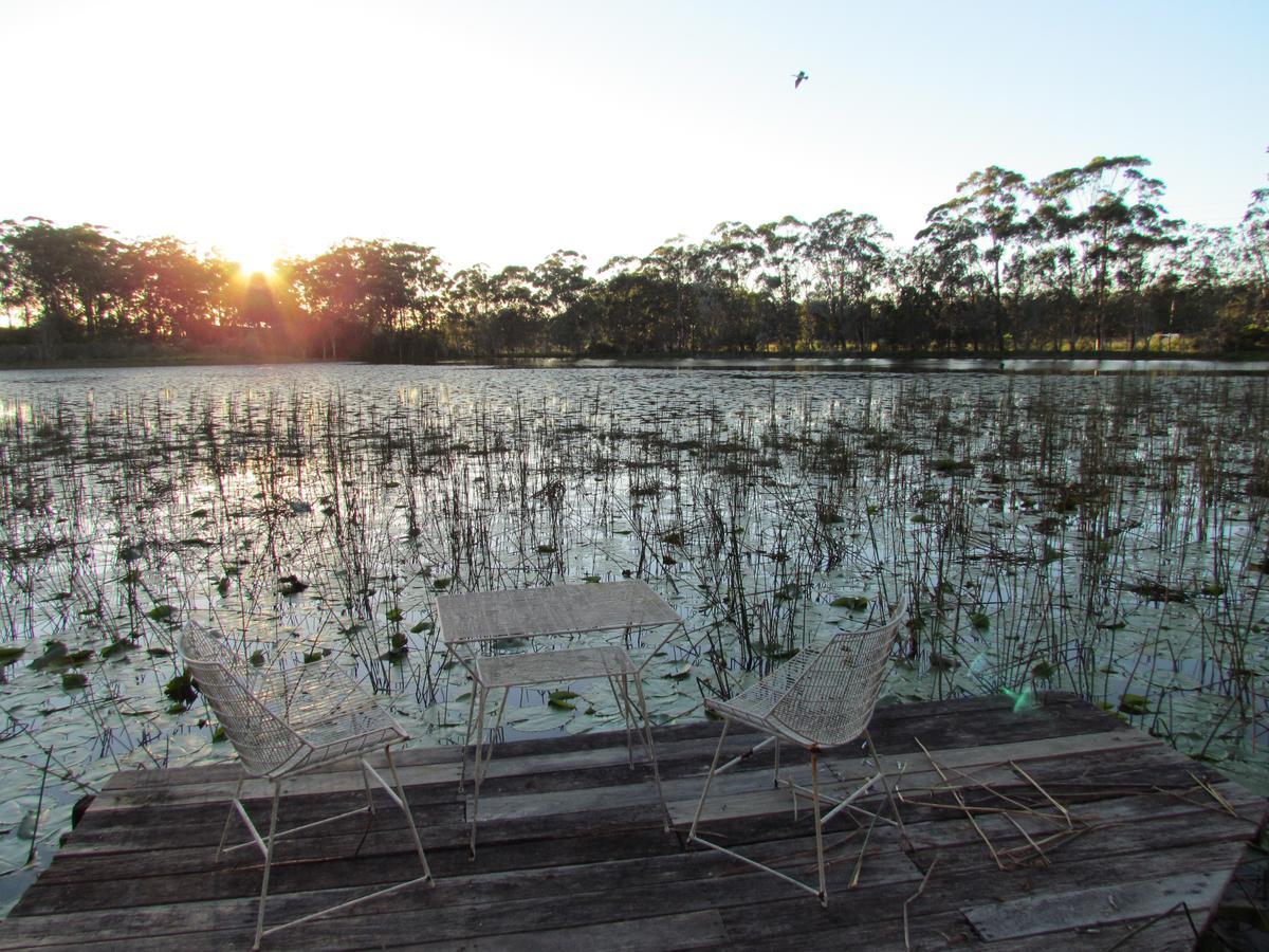 Lake Russell Retreat Emerald Beach Esterno foto