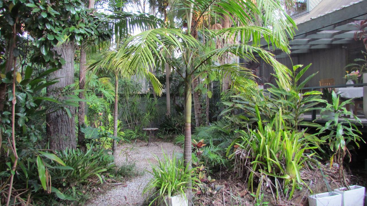Lake Russell Retreat Emerald Beach Esterno foto